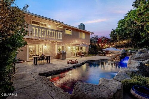 3582 Raincloud Ct, Thousand Oaks, CA, 91362-4825 | Card Image