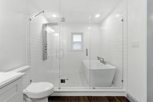 700 W Dogwood St, Woodville, TX, 75979-4742 | Card Image