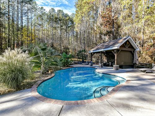 250 Kenway Loop, Mooresville, NC, 28117-8410 | Card Image