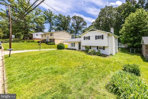704 Kings Ln, FORT WASHINGTON, MD, 20744-6507 | Card Image