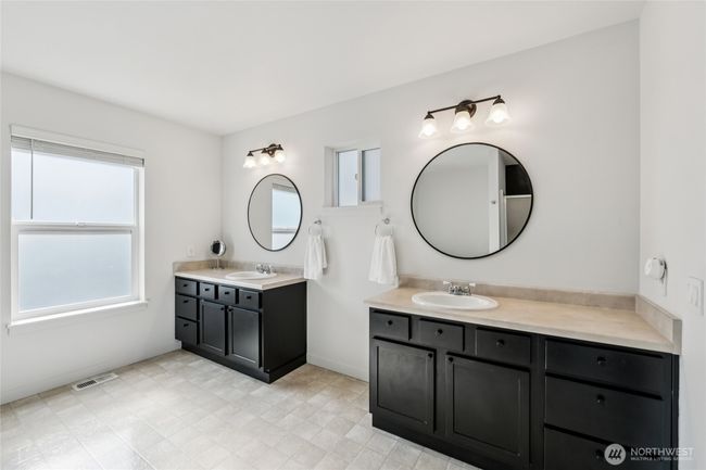 15503 39 Th Ave Se, House other with 4 bedrooms, 3 bathrooms and 2 parking in Bothell WA | Image 16