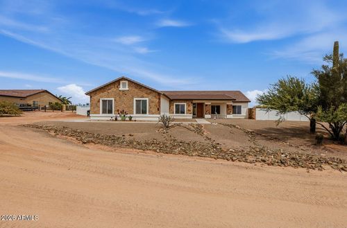 15724 E Cavedale Dr, Scottsdale, AZ, 85262-2372 | Card Image