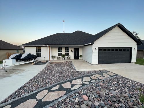 2813 Catfish Ct, Granbury, TX, 76048-6435 | Card Image