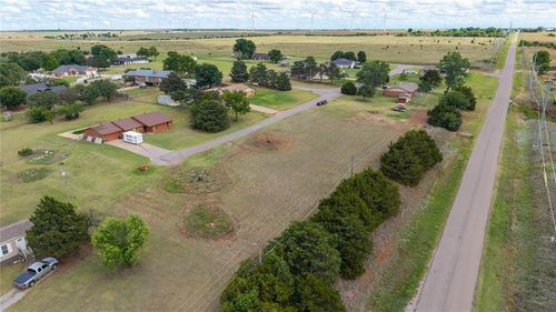 000 2410 Road, Weatherford, OK, 73096 | Card Image
