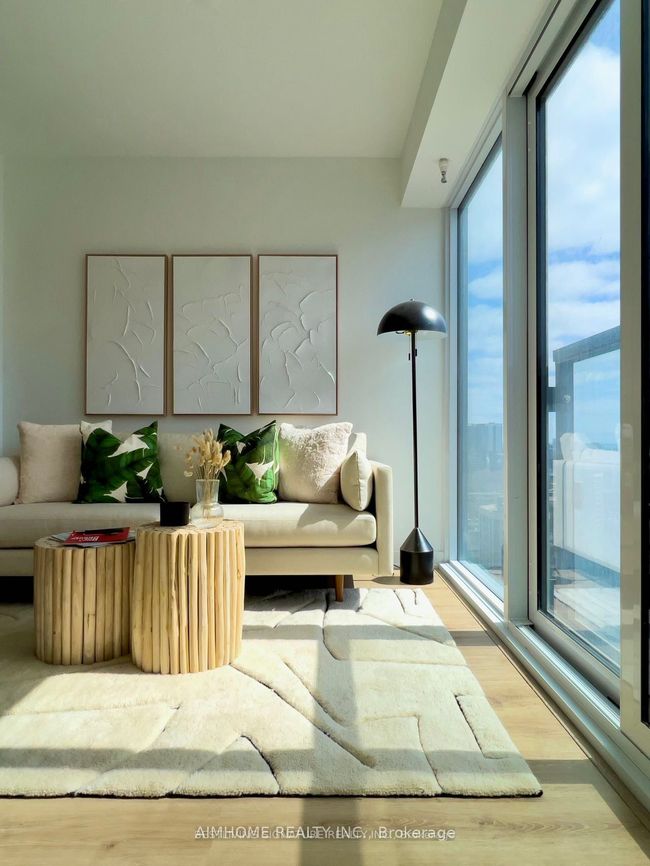 1802 - 319 Jarvis St, Condo with 2 bedrooms, 1 bathrooms and null parking in Toronto ON | Image 5