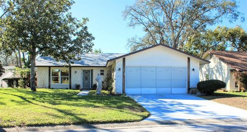 8040 Pasadena Dr, PORT RICHEY, FL, 34668-3036 | Card Image