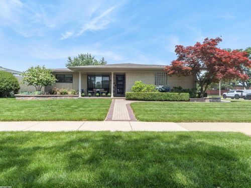 14337 Ivanhoe Street, Warren, MI, 48088 | Card Image
