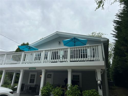 36 Fairway Dr, Narragansett, RI, 02882-1420 | Card Image
