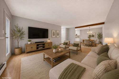 106-7694 Evans Rd, Chilliwack, BC, V2R3W3 | Card Image