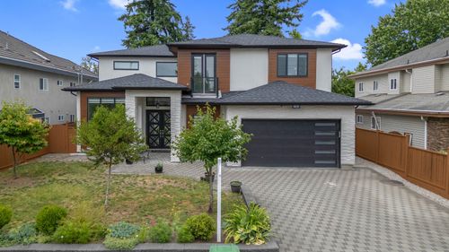 14231 70a Ave, Surrey, BC, V3W2J9 | Card Image