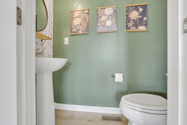 8568 Gable Loop, Condo with 4 bedrooms, 3 bathrooms and null parking in Canal Winchester OH | Image 22