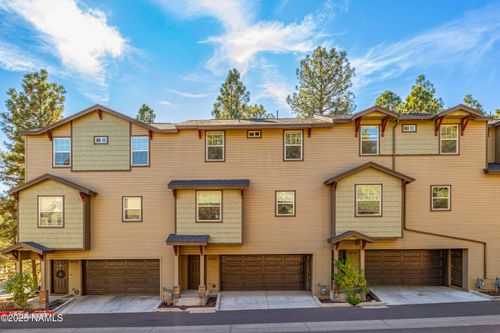 2585 W Cripple Creek Dr, Flagstaff, AZ, 86001-2671 | Card Image