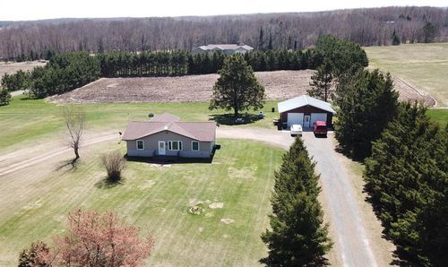 1810 E Main Street, Gilman, WI, 54433 | Card Image