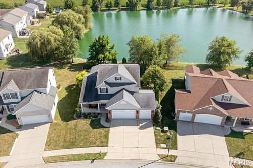 1125 Gulfstream Way, Mascoutah, IL, 62258-2871 | Card Image