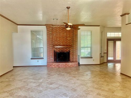 3717 Barwick Dr, Norman, OK, 73072-3246 | Card Image