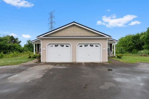 340 Sandy Ct, Bowling Green, KY, 42101-7254 | Card Image