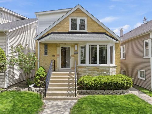 4903 N Moody Ave, Chicago, IL, 60630-2911 | Card Image