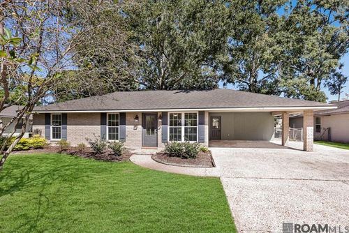 10159 Ridgely Rd, Baton Rouge, LA, 70809-2836 | Card Image