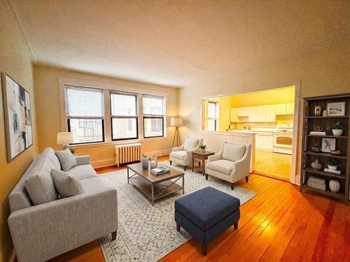 24-122 Babcock St, Brookline, MA, 02446 | Card Image