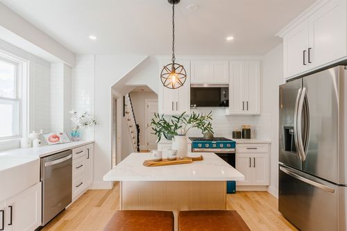 16 Blue Hill Ave, Milton, MA, 02186-1106 | Card Image