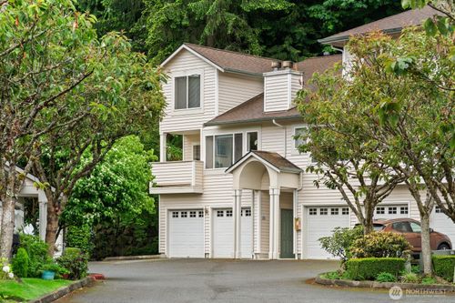 d1-8828 238th St Sw, Edmonds, WA, 98026-8909 | Card Image