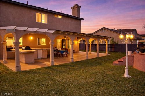 1650 Ravenswood Rd, Beaumont, CA, 92223 | Card Image