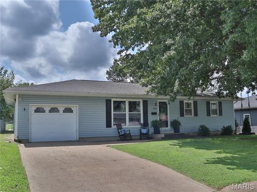 1214 Easy St, Palmyra, MO, 63461-1839 | Card Image