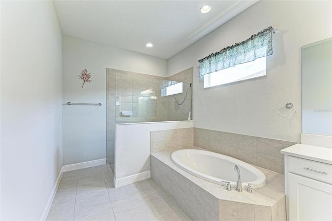 12734 Rainwashed Loop, House other with 4 bedrooms, 3 bathrooms and null parking in Parrish FL | Image 43