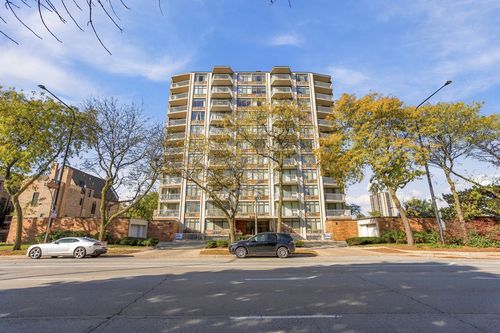 602-3100 S King Dr, Chicago, IL, 60616-3962 | Card Image