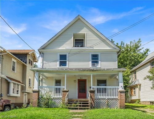 1-94 Broad St, Akron, OH, 44305-2511 | Card Image