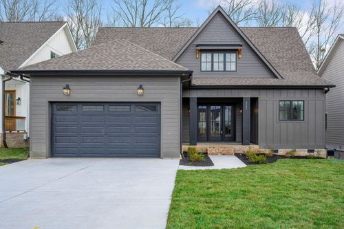 4784 Virginia Pine Rd, Signal Mountain, TN, 37377-1111 | Card Image