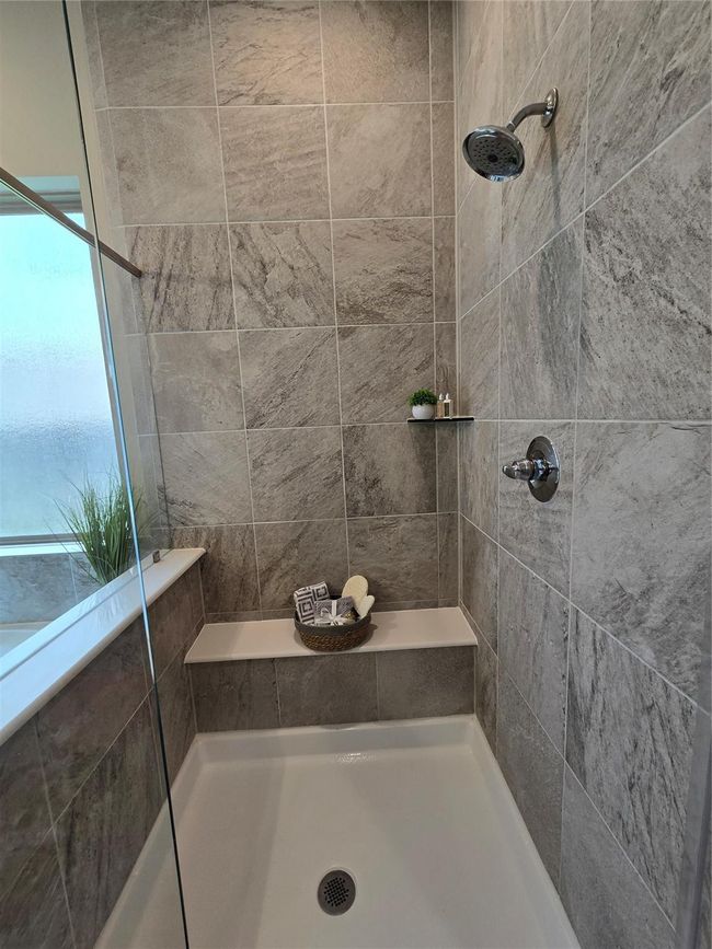 17409 Turtleweed Ln, House other with 3 bedrooms, 2 bathrooms and 2 parking in Conroe TX | Image 18