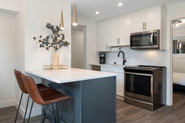 3004 13 Avenue Sw, House other with 5 bedrooms, 4 bathrooms and 5 parking in Calgary AB | Image 35