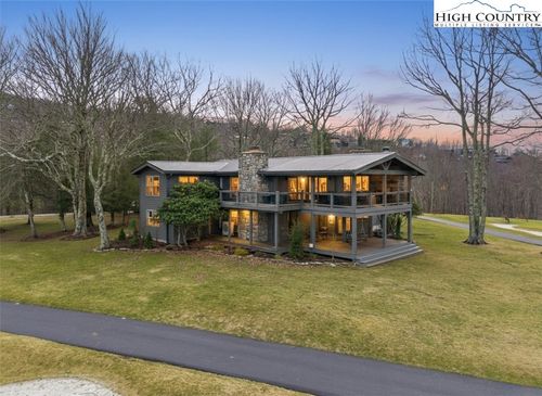 110 Hilltop Rd, Beech Mountain, NC, 28604-8100 | Card Image