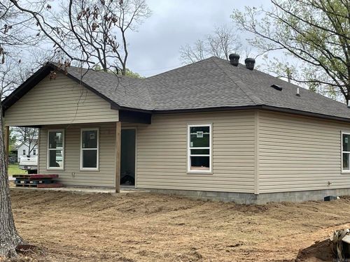 211 N Jackson St, Cabot, AR, 72023-2603 | Card Image