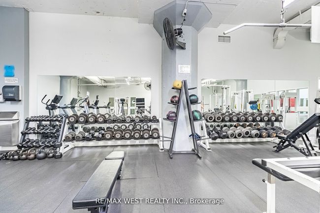 821 - 155 Dalhousie St, Condo with 2 bedrooms, 2 bathrooms and null parking in Toronto ON | Image 39