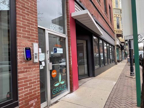 ste-2c-105 N Oak Park Ave, Oak Park, IL, 60301-1364 | Card Image