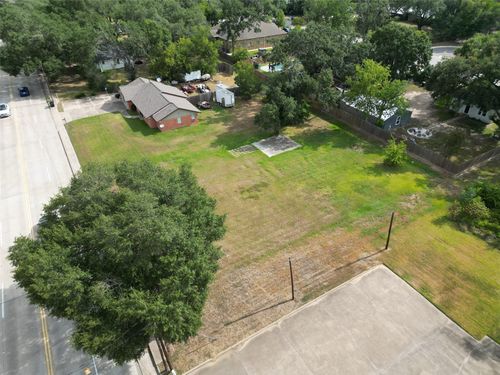 1402 Avenue D, Katy, TX, 77493-1957 | Card Image
