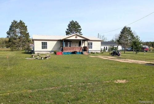 5554 N Sauble Lake Dr, Irons, MI, 49644-7809 | Card Image