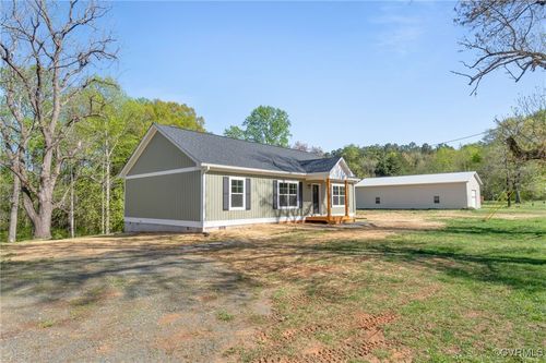 626 Haden Martin Rd, PALMYRA, VA, 22963-5138 | Card Image