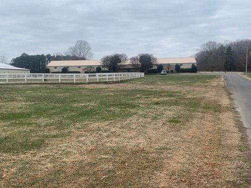 4285 Schneidman Rd, Paducah, KY, 42003-3565 | Card Image