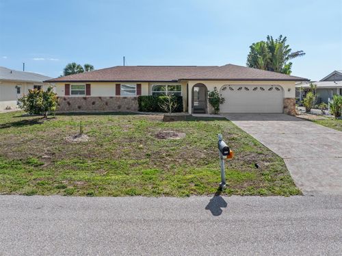 109 Peckham St Se, PORT CHARLOTTE, FL, 33952-9134 | Card Image