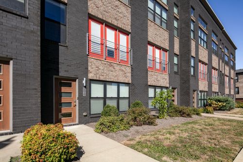 4107-955 Tarr Trce, Lexington, KY, 40508-2160 | Card Image