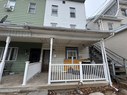 7 E Chestnut St, Shamokin, PA, 17872-5905 | Card Image