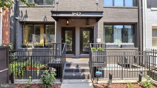 apt-2-1612 Isherwood St Ne, WASHINGTON, DC, 20002-5538 | Card Image