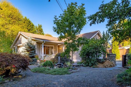 821 Park Ave, Nanaimo, BC, V9R4H9 | Card Image