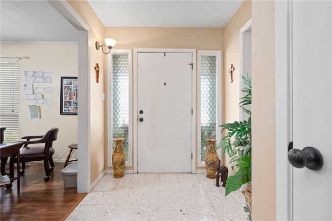 1965 Chandler Pl, House other with 4 bedrooms, 3 bathrooms and null parking in Ingleside TX | Image 4