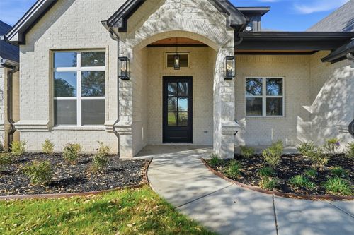 104 Trace Dr, Weatherford, TX, 76087-6491 | Card Image