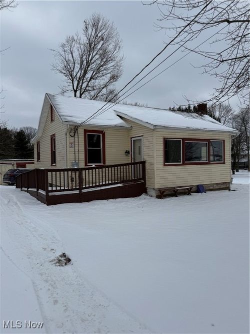 3065 Dover Rd, Wooster, OH, 44691-4001 | Card Image