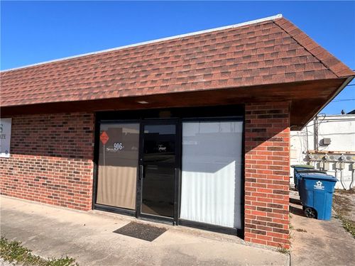 a-906 Dallas St, Portland, TX, 78374-2016 | Card Image